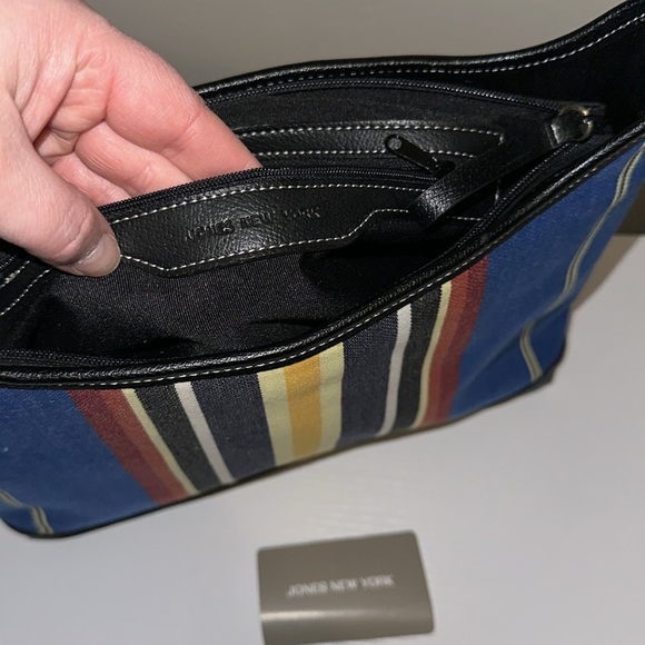 Jones New York Canvas Hobo Purse NWOT Handbag Rare - Picture 6 of 7